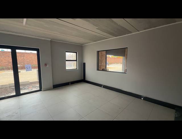 395M² WAREHOUSE FOR SALE IN BARTLETT